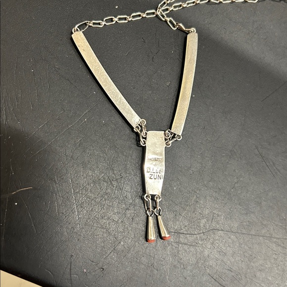 Zuni artist D. Lucio Sleeping Beauty Design Necklace Marked Sterling - Picture 6 of 7